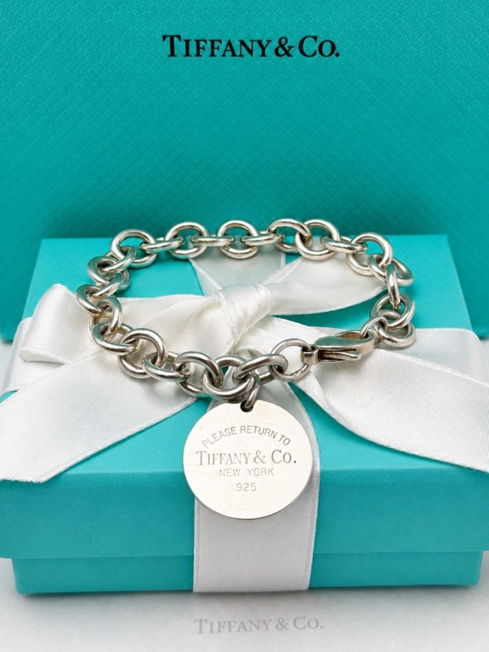 Tiffany & Co. Return to Tiffany Circle Round Tag Charm Bracelet Sterling Silver